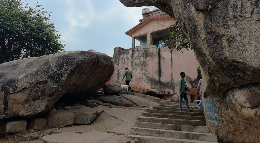 Tapovan Caves and Hills